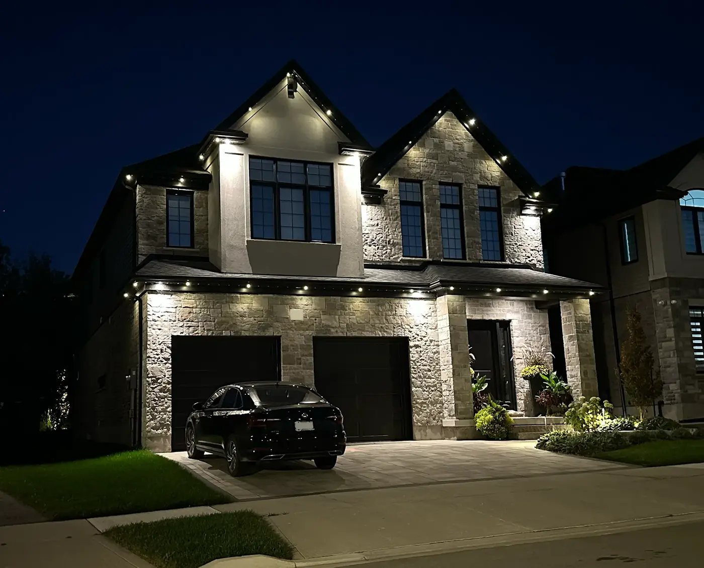 Permanent LED Lights in Waterloo by Hero Washing